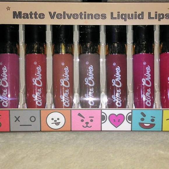 Lipsticks - Picture 6 of 7